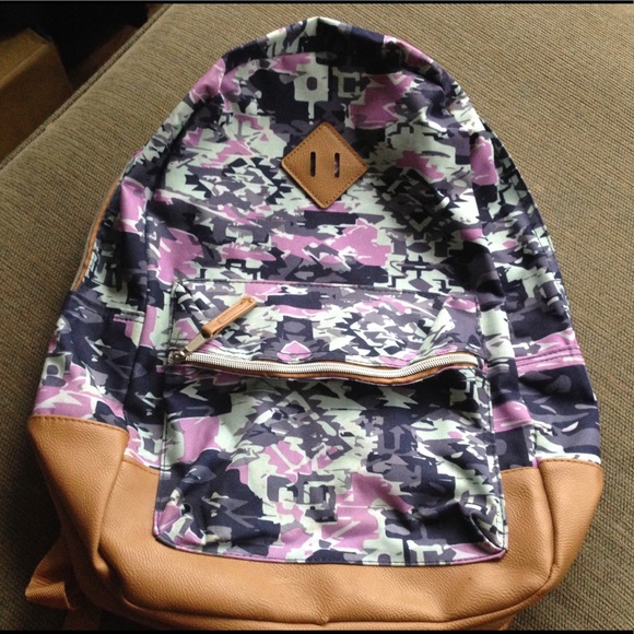 Handbags - 🔴 Cute Colorful Lightweight Backpack Bag Handbag